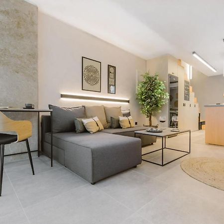 Manolis Loft Apartment, Rhodes Town Родос Экстерьер фото
