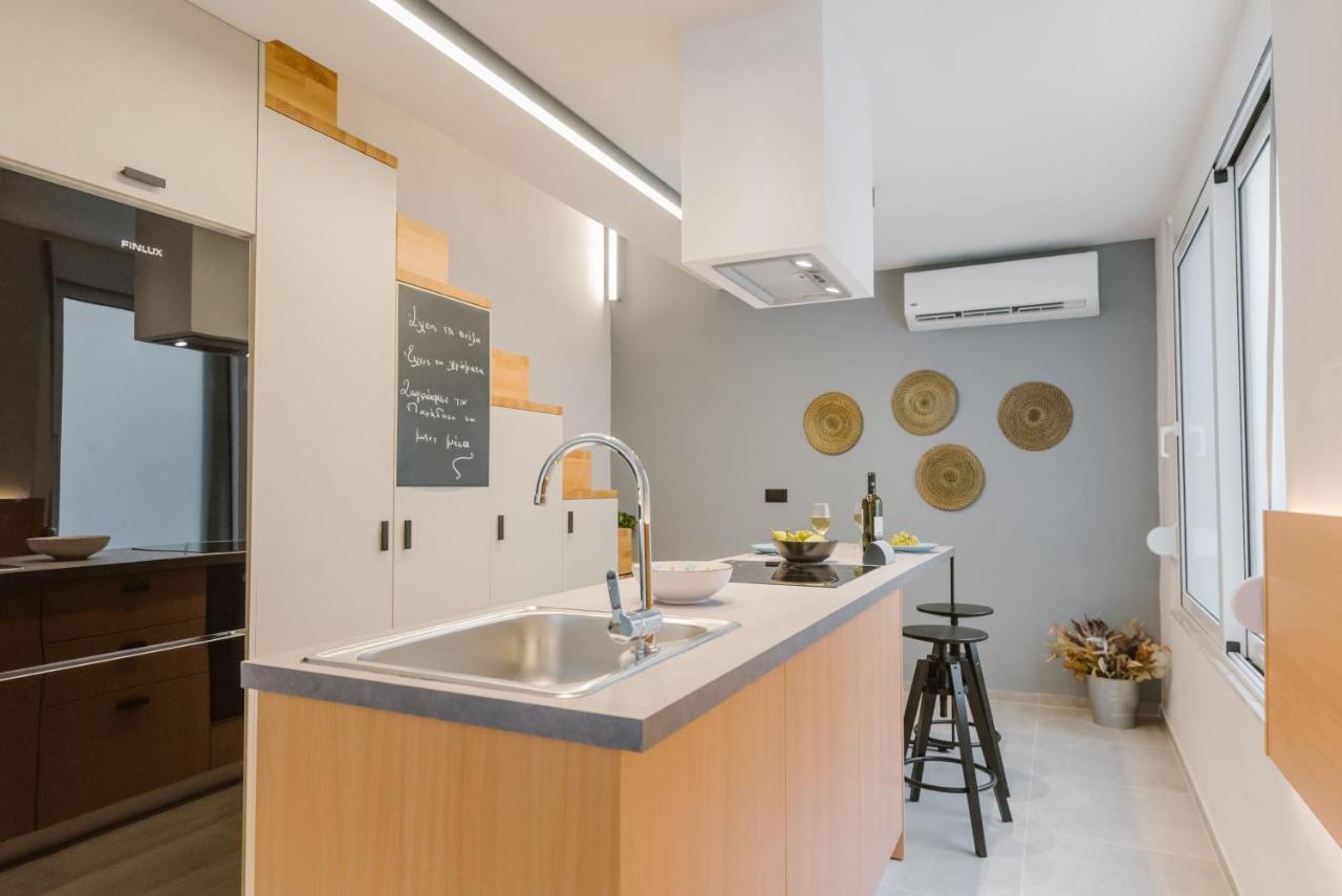 Manolis Loft Apartment, Rhodes Town Родос Экстерьер фото
